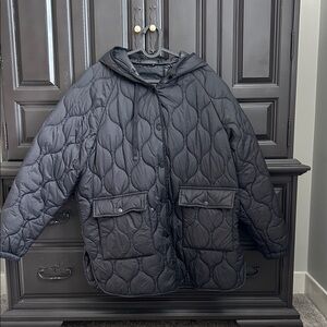 Women's Diamond Quilted Hooded Puffer Coat in Black